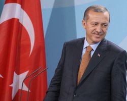 Эрдоган уйдет в отставку, если будут доказаны закупки нефти у ИГИЛ