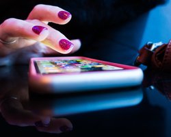 В Україні відновили 73% мобільної мережі: де вже є зв'язок та інтернет