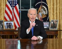 Байден заявив, що у США зароджується "олігархія" і закликав змінити Конституцію