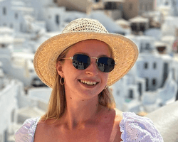 Всього за 50 євро: українка назвала країну ЄС, де можна дешево відпочити (фото)