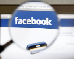 В США полиция задержала полсотни преступников благодаря Facebook 