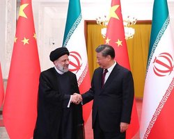 Гроші та компоненти для ракет: Китай готується надати Ірану військову допомогу, — CNN