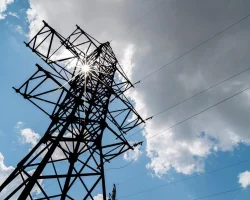 Блэкауты в Украине: остановятся ли предприятия из-за постоянных отключений света