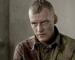 В кинотеатрах будут бесплатно показывать военные фильмы