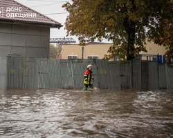 Последствия потопа в Одессе: горожан предупредили об угрозе отравлений, как себя обезопасить