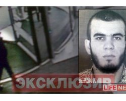 Смертник из Домодедово час ходил по залу напичканный наркотиками