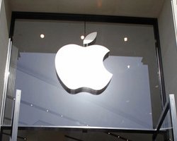 Apple открывает филиал в России
