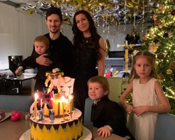 Павел Дуров оплатит ЭКО любой женщине моложе 38 лет, которая согласится родить ему ребенка