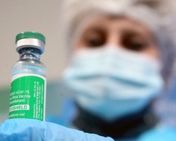 В Минздраве назвали состав вакцин от коронавируса, которые применяют в Украине