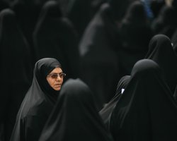 Швейцарский парламент поддержал запрет на ношение паранджи