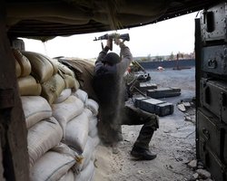 Террористы подорвали часть перекрытий донецкого аэропорта, - Бирюков