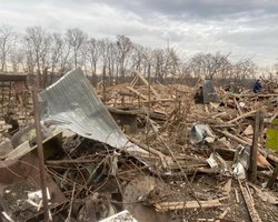 Обстрел Черкасской области: повредили 12 частных домов в Смеле, есть раненые, — ОВА (фото)