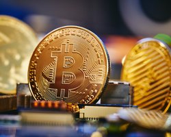 Россияне не смогут обойти санкции Запада с помощью криптовалют