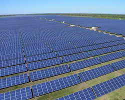 В "Укренерго" оновили графік відключень електроенергії: з якої години не буде світла