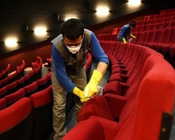 В Харькове ограничили работу развлекательных заведений и открыли кинотеатры