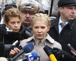 Тимошенко сравнила Януковича с фонограммой