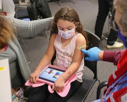 Вакцина для детей. Начнет ли Украина вслед за США прививать детей возрастом от пяти лет