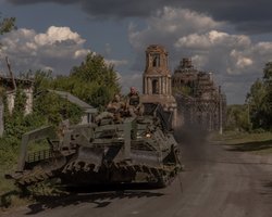 Выплаты в ВСУ за спецоперацию в Курской области: зачем Зеленский внес в Раду новый законопроект