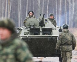 "Мечта захватить Донбасс": Генштаб ВСУ назвал направления переброски войск РФ из Херсона (видео)