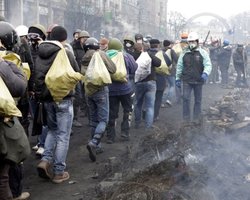 Без вести пропали около 100 майдановцев, - член международного трибунала