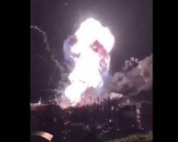 Перевозчик "шахедов": что известно о поражении российского БДК "Новочеркасск" (фото)