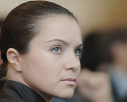 Еще одна сторонница Януковича перешла к Тимошенко