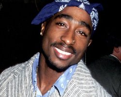 На Бродвее поставят мюзикл о любви с песнями Тупака Шакура