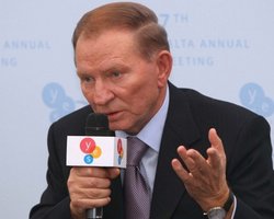 Кучма назвал имя своего нового адвоката