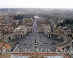 Рим стал дороже для туристов: власти ввели дополнительные сборы