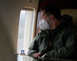 Зеленский из-за убийства медика боевиками отправил на Донбасс главнокомандующего ВСУ и замглавы ОП