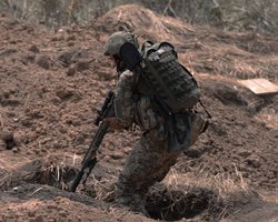 "Это принципиально": аналитик рассказал, для чего Путину нужен восток Украины (видео)