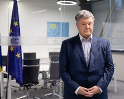 "Мы разберемся": Порошенко ответил на предложение Путина о политическом убежище в РФ