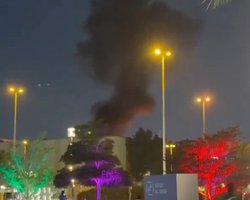 У Дубаї горить консульство США після атаки іранського дрона: що відомо (відео)