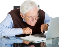 Пенсии в Украине: кому будут выплачивать 10 тысяч грн и сколько стажа нужно