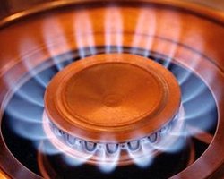 Партия Тимошенко оспорила повышение цен на газ в суде   
