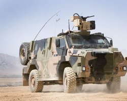 Австралия передаст Украине еще 30 бронетранспортеров Bushmaster, — Зеленский