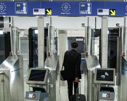 Встречай, Европа. Что нужно знать украинцам, которые отправляются в ЕС