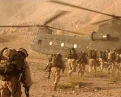 Число погибших британских военных в Афганистане достигло 300