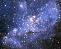 Астрофизики обнаружили уникальную черную дыру