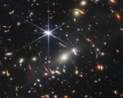 Історію космосу доведеться переписати: вчені з'ясували, куди поділися маленькі галактики