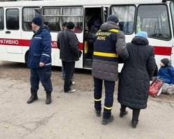 Величезний ризик обстрілів: мешканців звільнених районів Херсонщини закликали евакуюватись