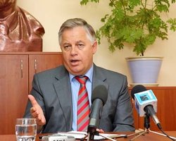 Коммунисты предлагают узаконить чествование жертв ОУН-УПА