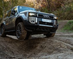 Большие перемены: обзор нового Toyota Land Cruiser Prado