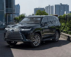 Lexus LX 700: що ховає за фасадом новий позашляховик, який не боїться куль і гранат