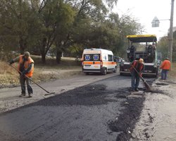 Дорогу – скорой. На что стоило потратить "ковидный" фонд, кроме "большой стройки"