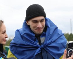 175 бойцов вернулись: к Пасхе между Украиной и РФ состоялся обмен пленными (фото)