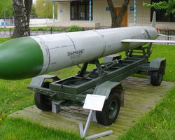 "Банальная причина": в ВВС рассказали, зачем россияне применяют Х-55 с ядерными макетами