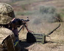 Прогрызаем оборону оккупантов: боец ВСУ рассказал о ситуации под Бахмутом (карта)