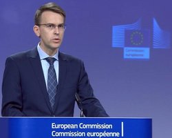 В Евросоюзе открестились от конфликта Украины и Венгрии на местных выборах