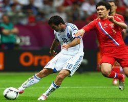 Сборная России проиграла в Варшаве Греции и вылетела с Евро-2012